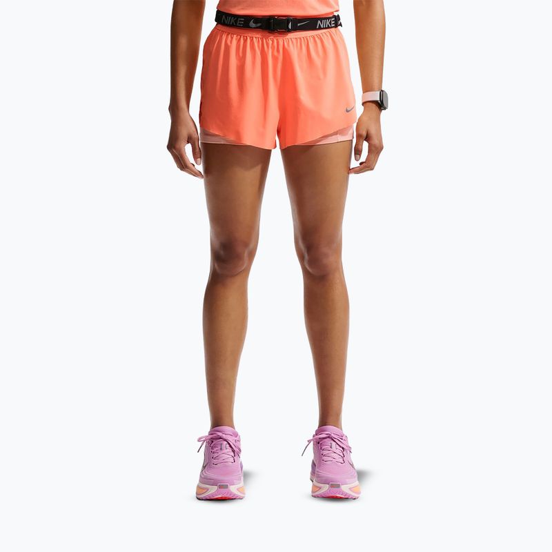 Dámske bežecké šortky Nike Swift Mid-Rise 2in1 orange pulse