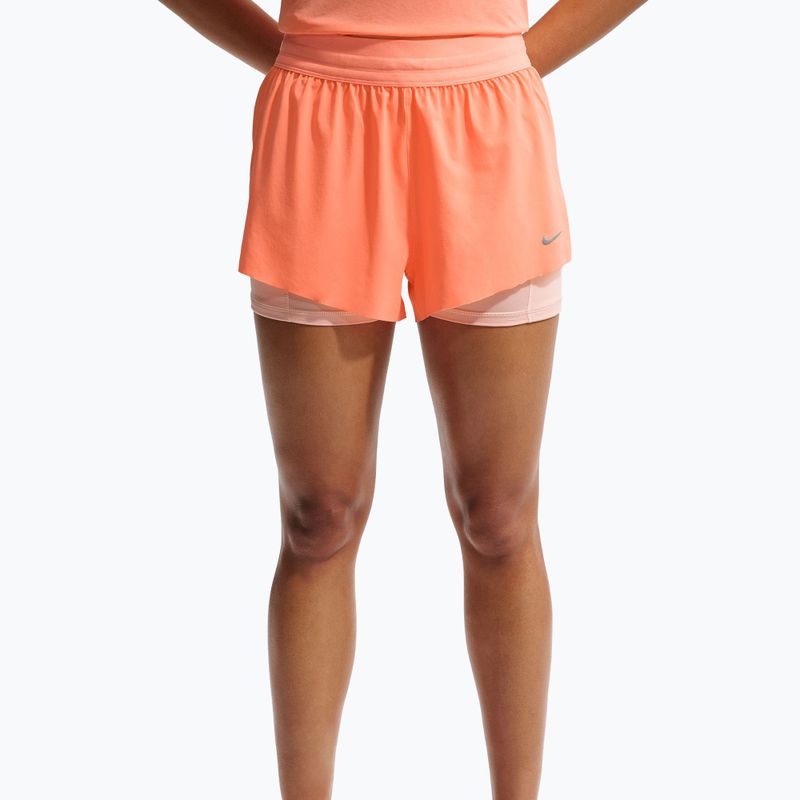 Dámske bežecké šortky Nike Swift Mid-Rise 2in1 orange pulse 4