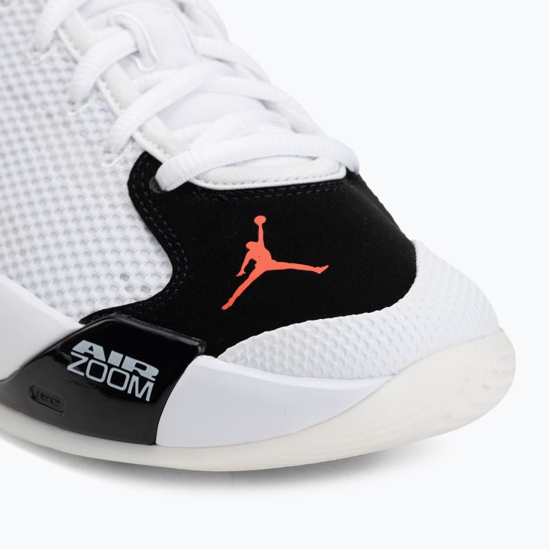 Pánska basketbalová obuv Jordan Luka 77 white/black/sail/bright crimson 7