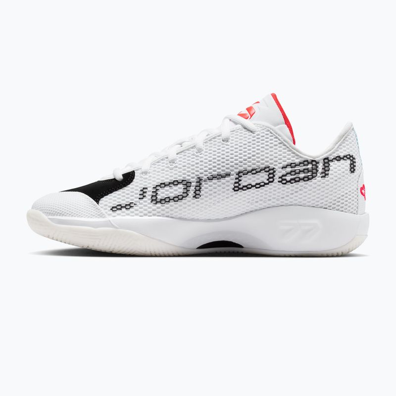 Pánske basketbalové topánky Nike Jordan Luka 77 white/black/sail/bright crimson 2