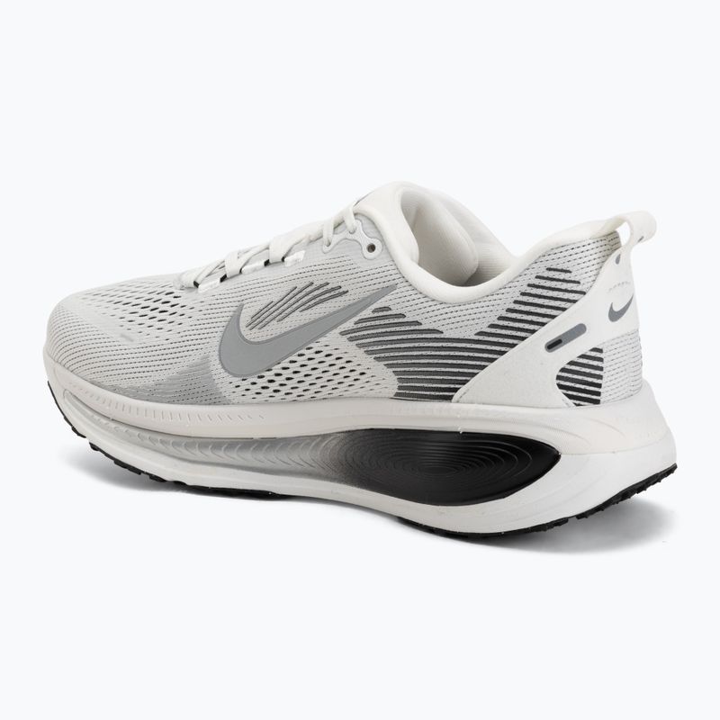 Pánske bežecké topánky Nike Vomero 18 summit white/metallic silver-black 3