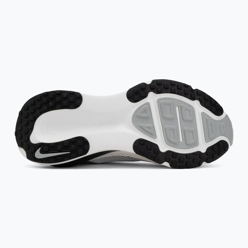 Pánske bežecké topánky Nike Vomero 18 summit white/metallic silver-black 4