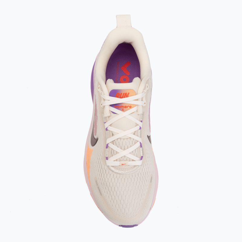 Dámske bežecké topánky Nike Vomero 18 chalk/pink foam/bright violet/tattoo 5