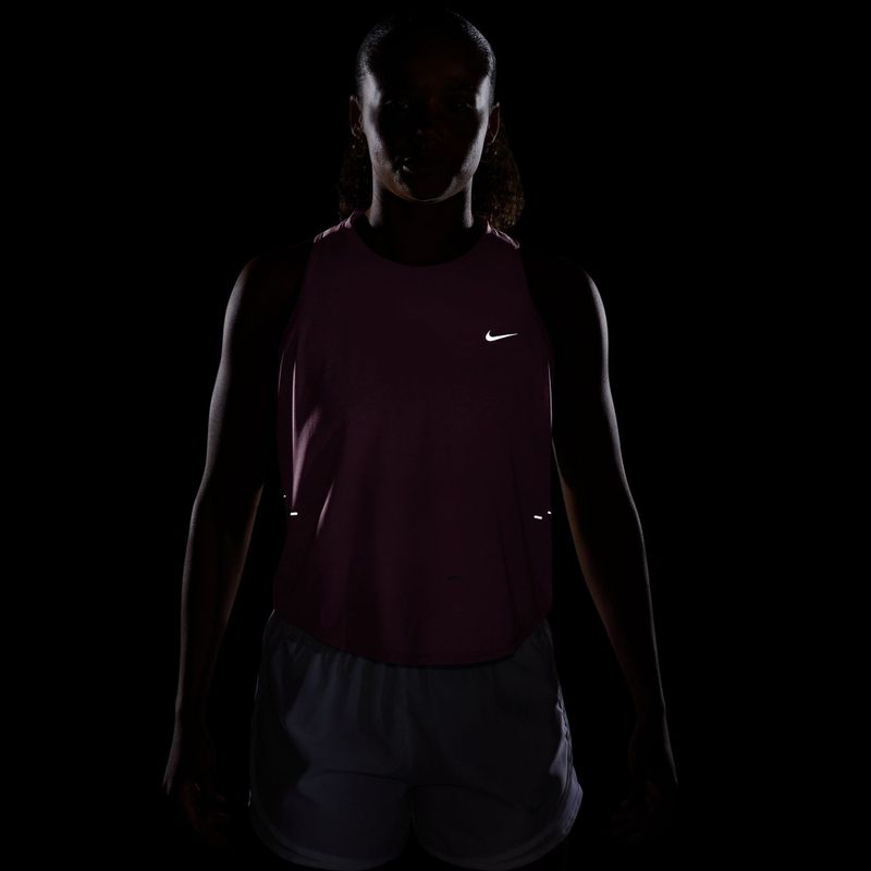 Dámske bežecké tričko Nike Swift Breathe Dri-Fit light magenta/photon dust 7