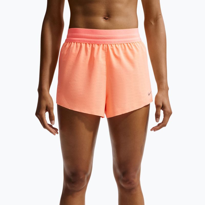 Pánske bežecké šortky Nike Swift Breathe Dri-Fit Mid-Rise 2.5" orange pulse/photon dust