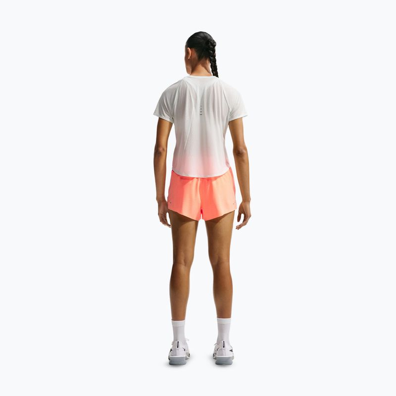 Pánske bežecké šortky Nike Swift Breathe Dri-Fit Mid-Rise 2.5" orange pulse/photon dust 3