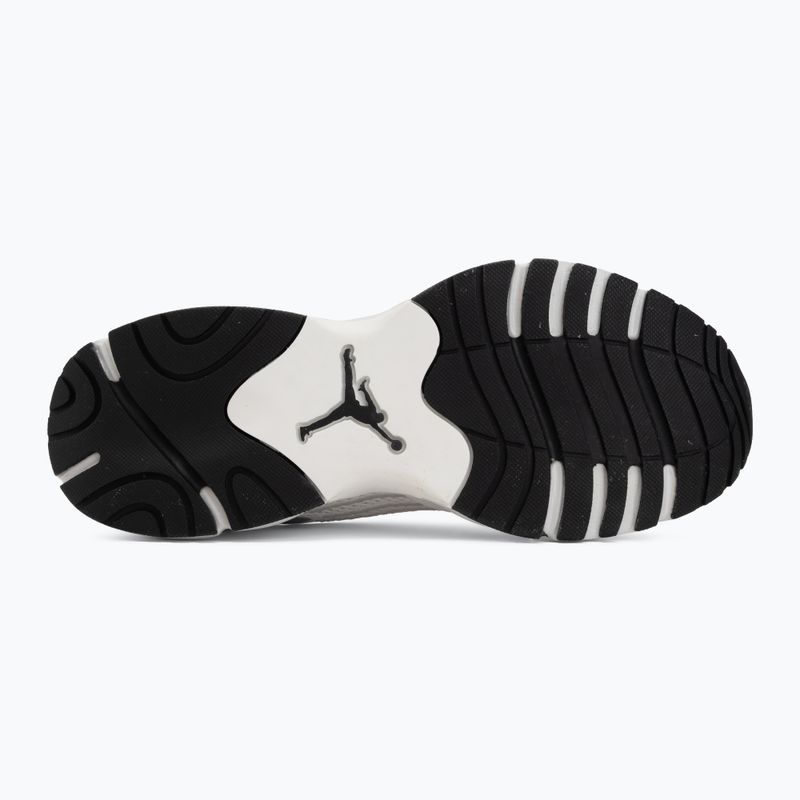 Dámske topánky Jordan Trunner Flow summit white/metallic silver/black 4