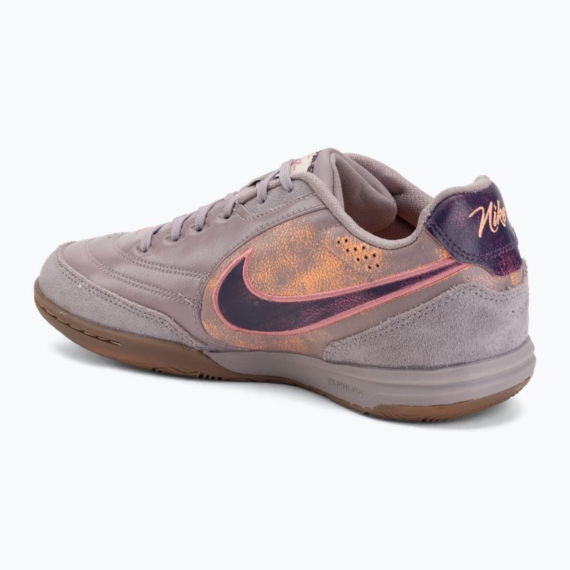 Pánske kopačky Nike Tiempo Streetgato PRM IC light violet ore/gum dark brown/peony 3