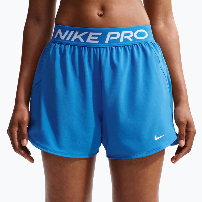 Dámske tréningové šortky Nike Pro 2in1 light photo blue/white 6