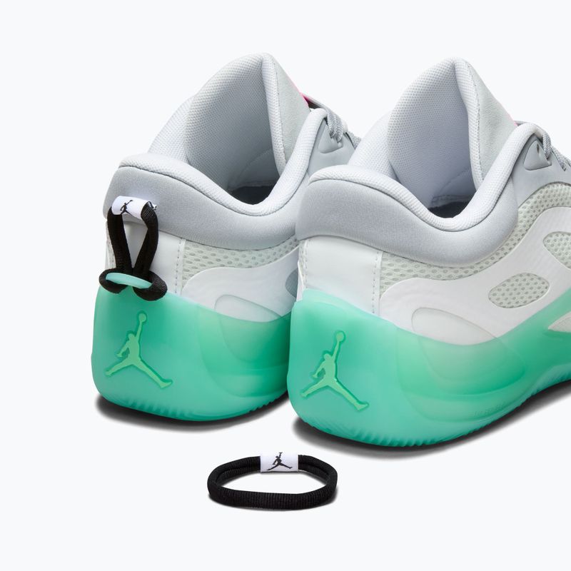 Dámske basketbalové topánky Nike Jordan Heir Series 2 white/metallic silver/light pumice 5