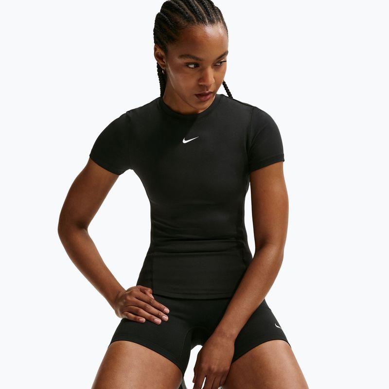 Dámske tréningové tričko Nike One Fitted black/white 4