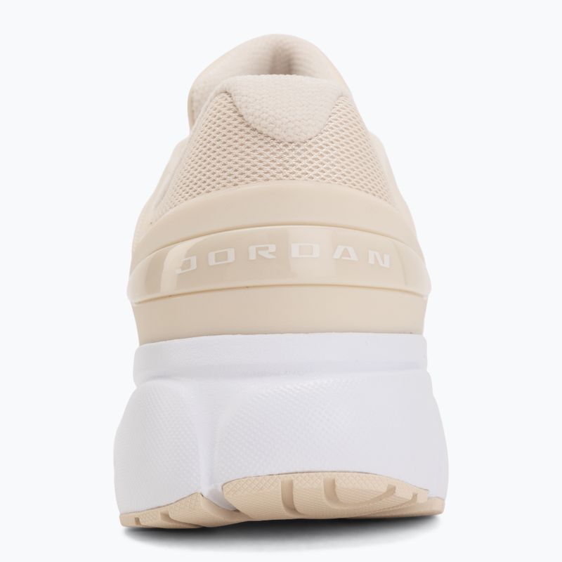 Buty damskie Nike Jordan Trunner Flow legend light brown/white/pale ivory 6