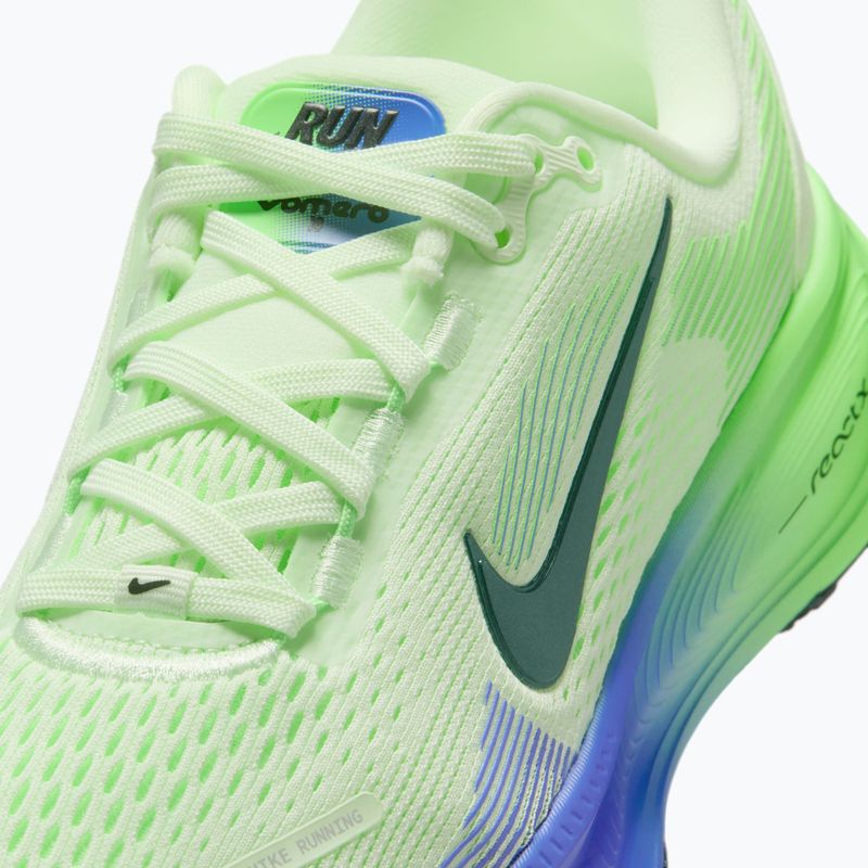 Detské bežecké topánky Nike Vomero 18 volt tint/black spruce 3