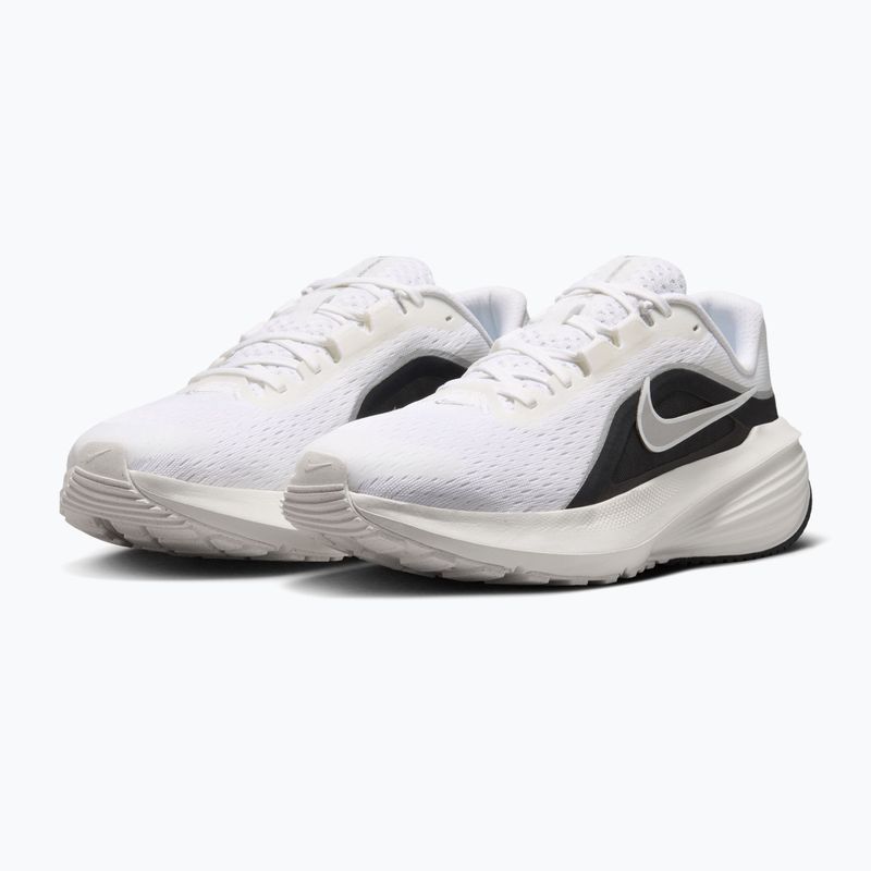 Dámske bežecké topánky Nike Downshifter 14 white/summit white/metallic silver 3