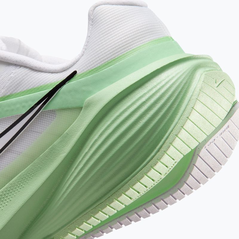 Dámske bežecké topánky Nike Downshifter 14 white/cucumber calm/illusion green/white 8