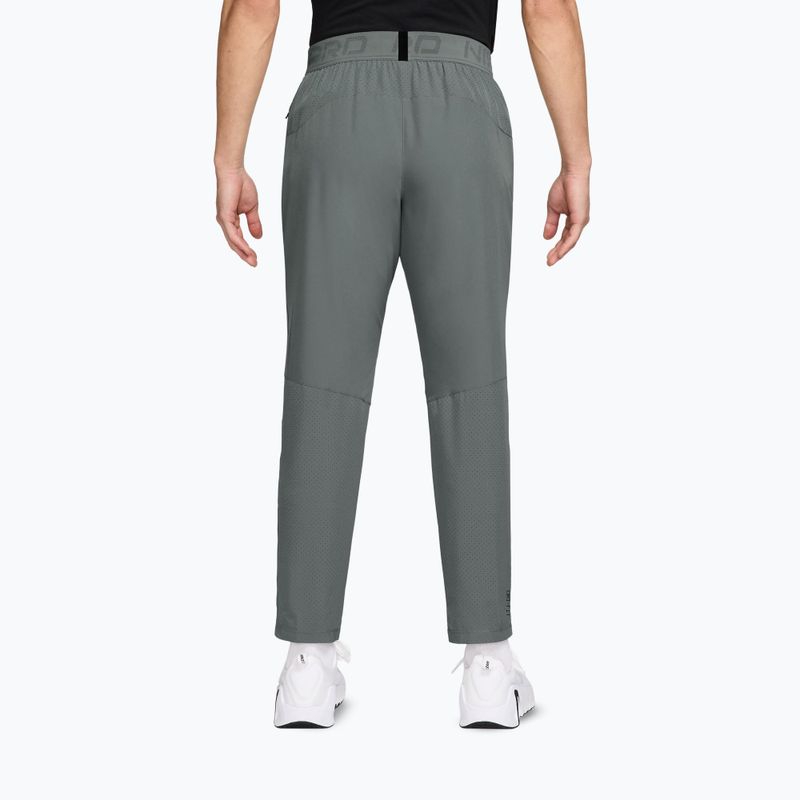 Pánske nohavice Nike Pro Training smoke grey/black 2