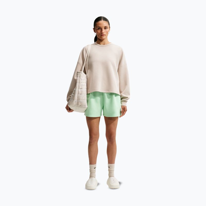 Dámske tréningové šortky Nike 24.7 ImpossiblySoft cucumber calm/illusion green 2