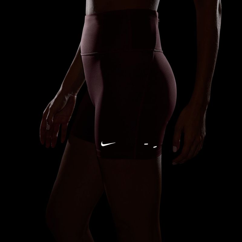 Dámske bežecké šortky Nike Tempo pink smoke 7