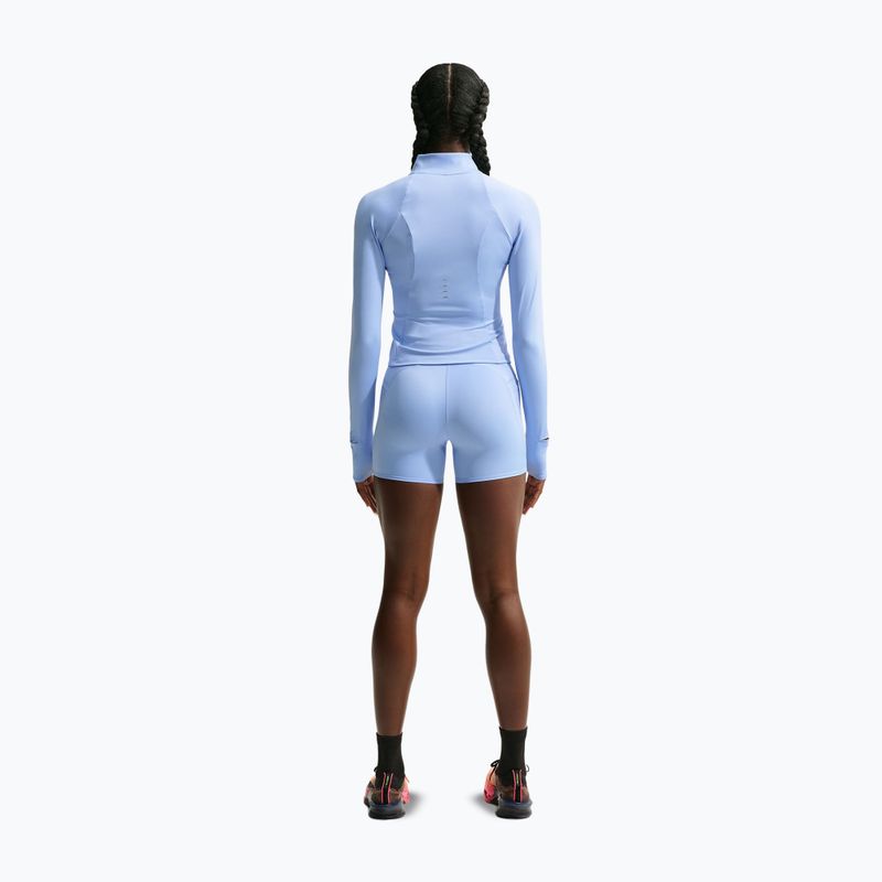 Dámske bežecké šortky Nike Swift aluminum 3