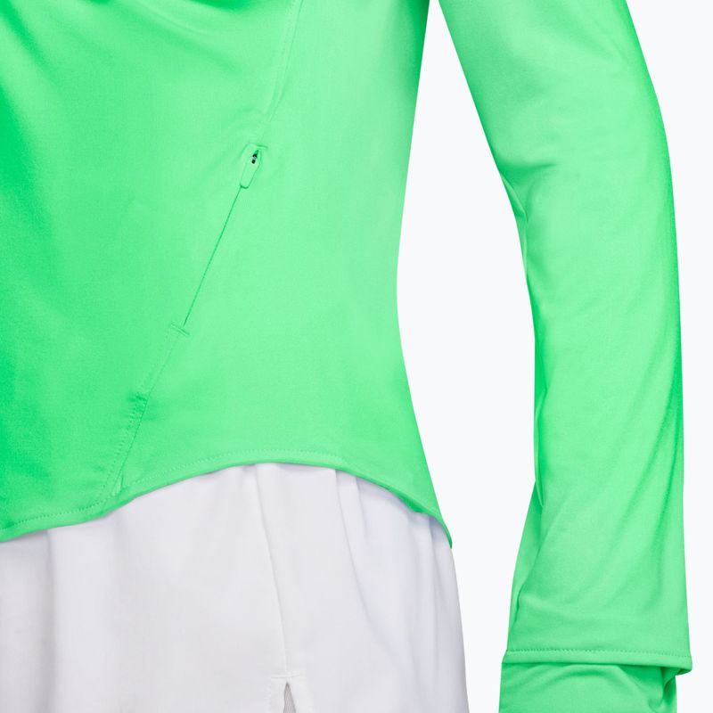 Dámske bežecké tričko longsleeve Nike Swift Dri-FIT UV illusion green 3