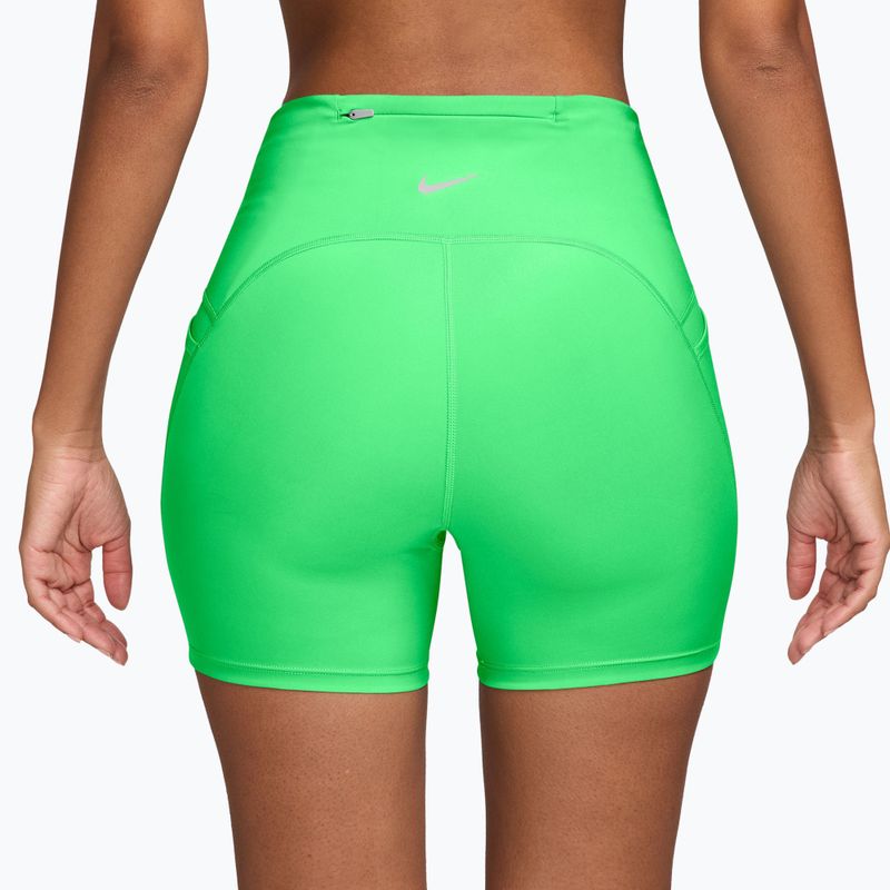 Dámske bežecké šortky Nike Swift illusion green 2