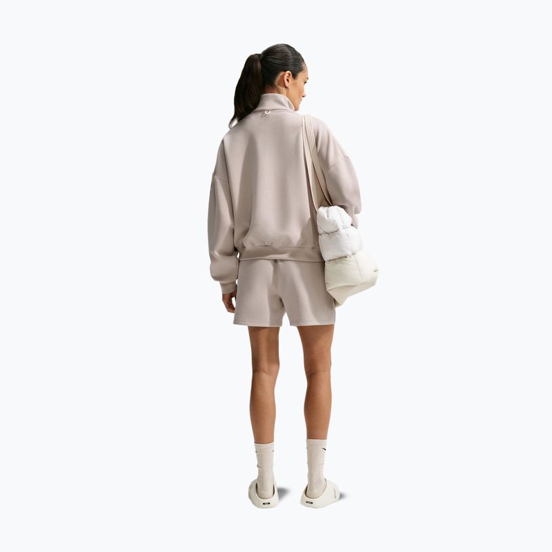 Dámske tréningové šortky Nike 24.7 ImpossiblySoft cream Ii/cream Ii/college grey 3