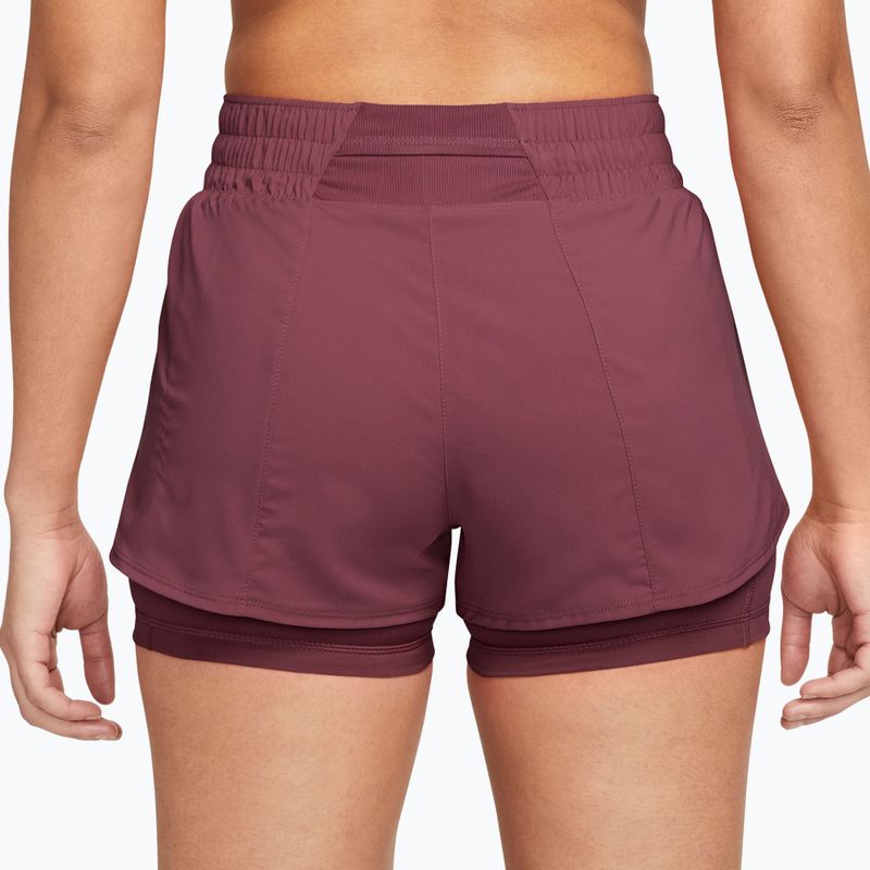Dámske tréningové šortky Nike One pink smoke/white 2