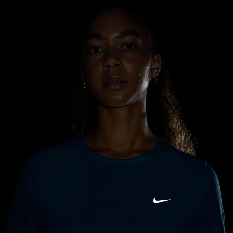 Dámske bežecké tričko Nike Tempo work blue 4