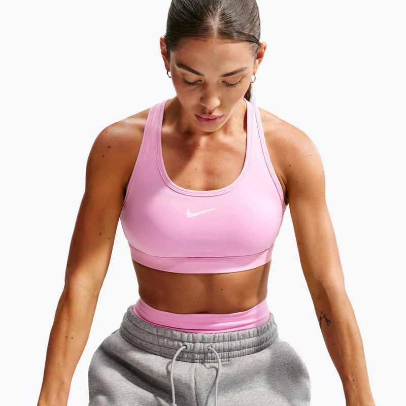 Fitness podprsenka Nike Swoosh pink rise/white 4