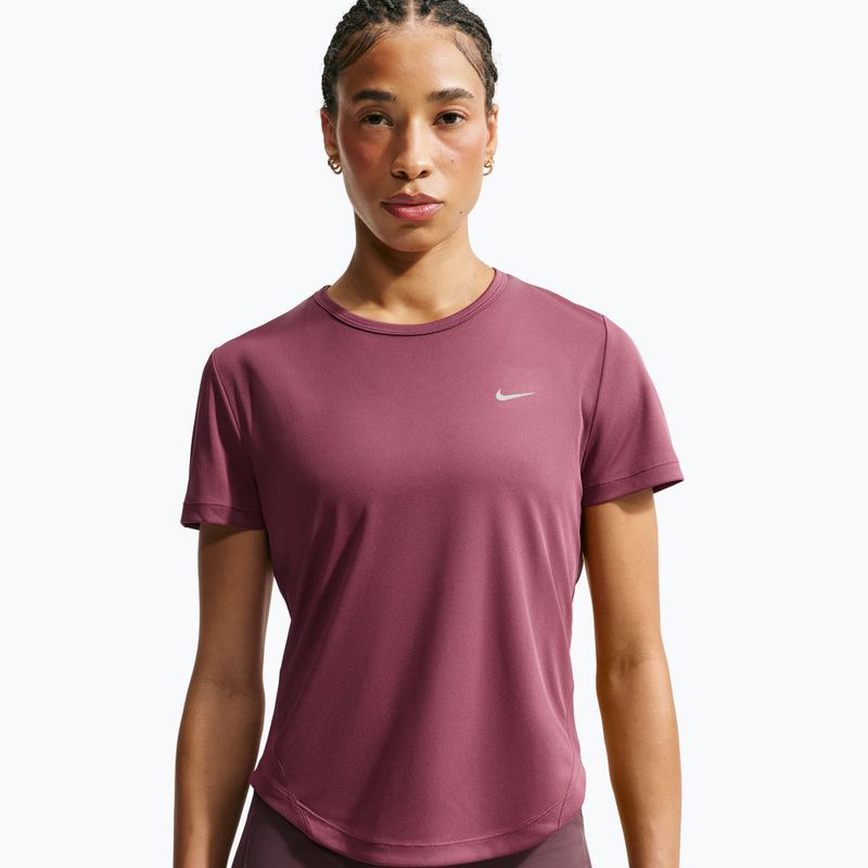 Dámske bežecké tričko Nike Tempo pink smoke 4