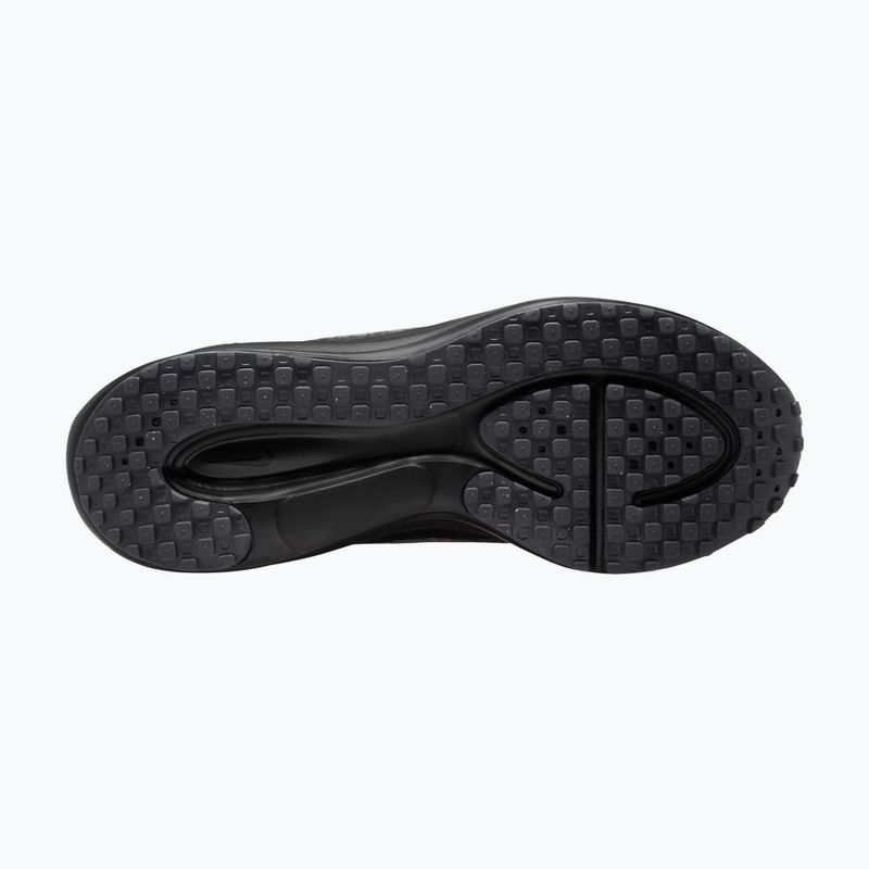 Pánske bežecké topánky Nike Revolution 8 black/dark smoke grey/iron grey/white 3