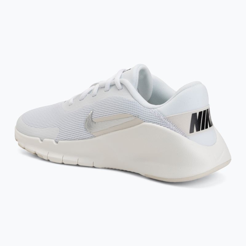 Dámske tréningové topánky Nike Flex Train white/sail/phantom/ metallic silver 3