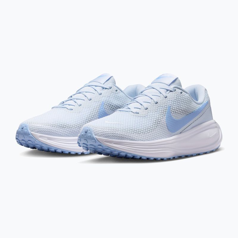 Dámske bežecké topánky Nike Revolution 8 football grey/white/anthracite/aluminum 3