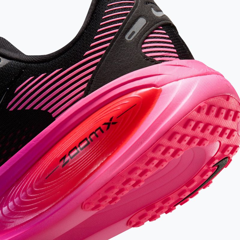 Dámske bežecké topánky Nike Vomero 18 black/hyper pink/laser crimson/black 8