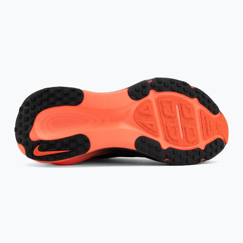 Pánske bežecké topánky Nike Vomero 18 black/university red/bright crimson 4