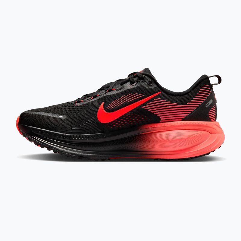 Pánske bežecké topánky Nike Vomero 18 black/university red/bright crimson 2