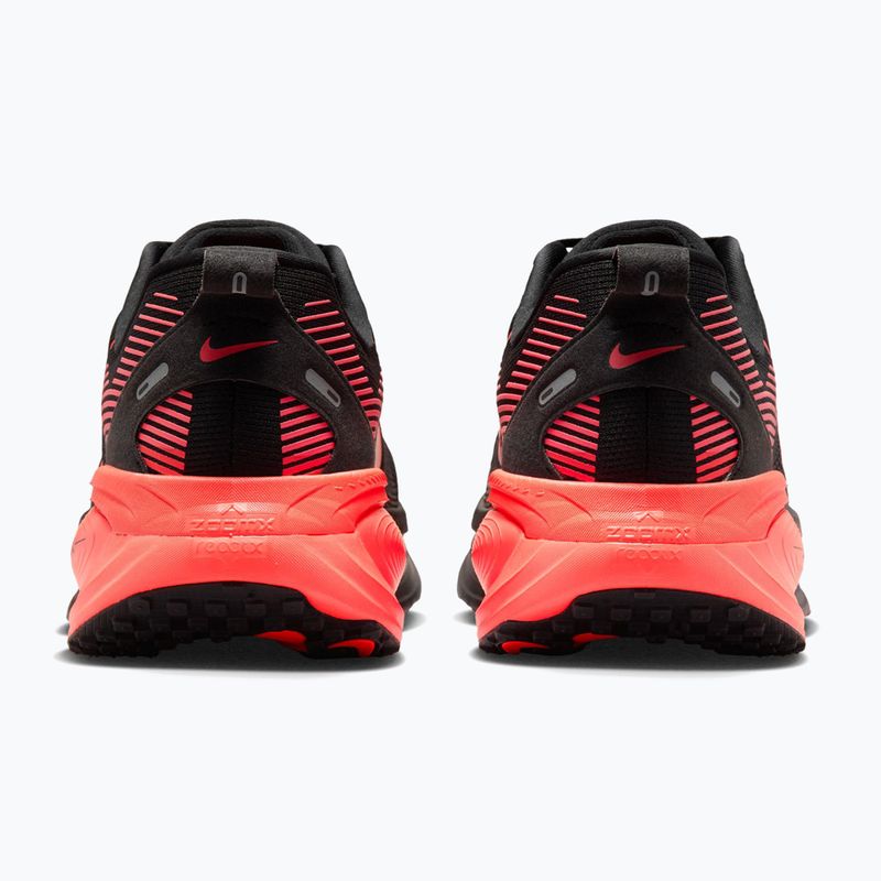 Pánske bežecké topánky Nike Vomero 18 black/university red/bright crimson 6