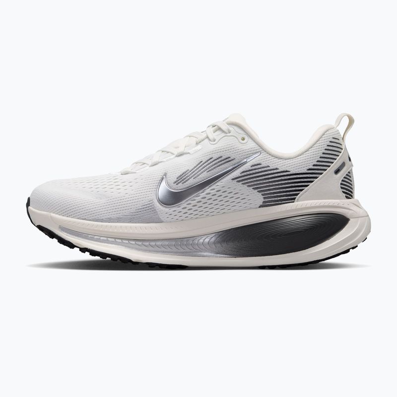 Dámske bežecké topánky Nike Vomero 18 summit white/sail/metallic silver 2