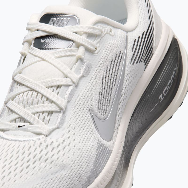 Dámske bežecké topánky Nike Vomero 18 summit white/sail/metallic silver 5