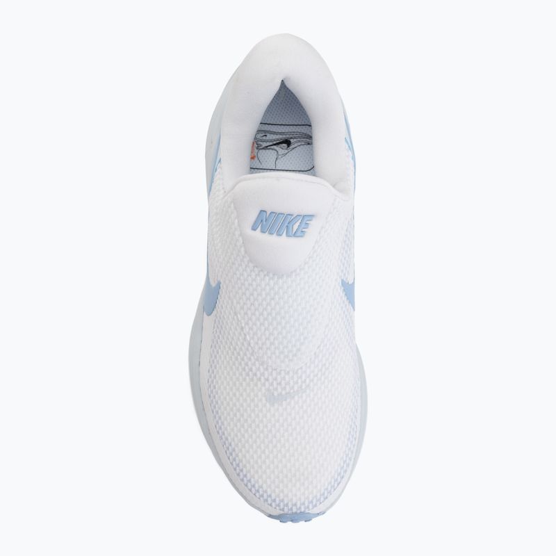 Dámske bežecké topánky Nike Revolution 8 EasyOn white/football grey/aluminum 5