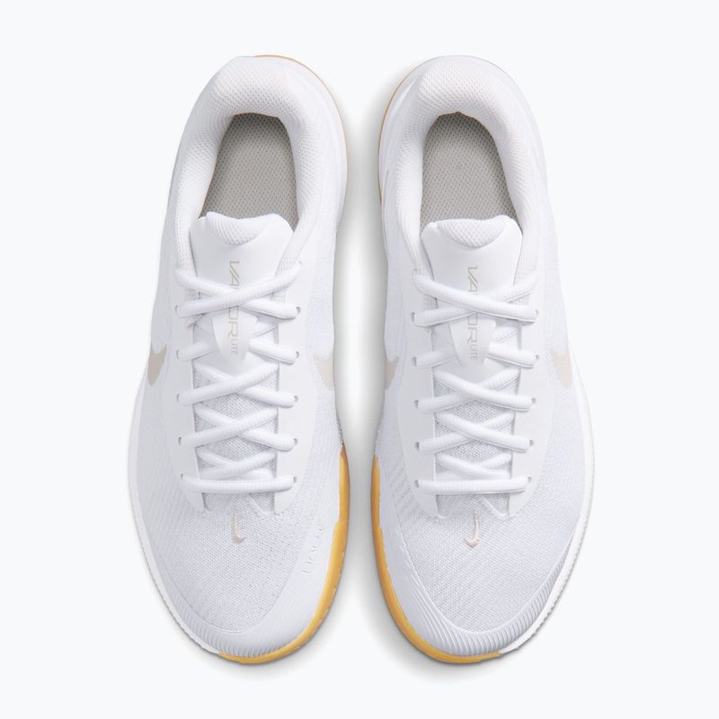 Dámske tenisové topánky Nike Vapor Lite 3 White/Summit White/Light Orewood Brown 5