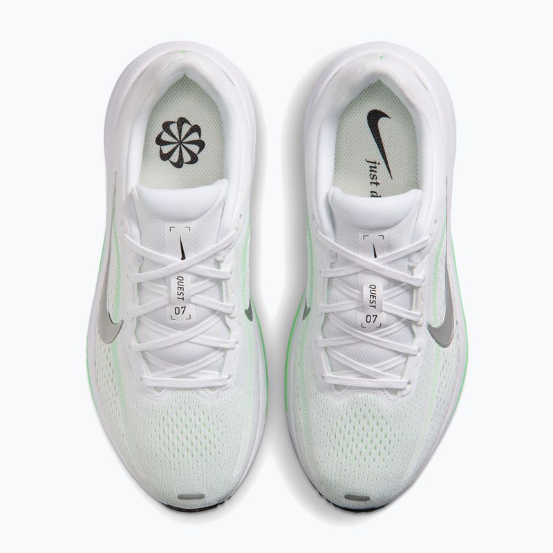 Dámske bežecké topánky Nike Quest 7 white/illusion green/metallic silver 5