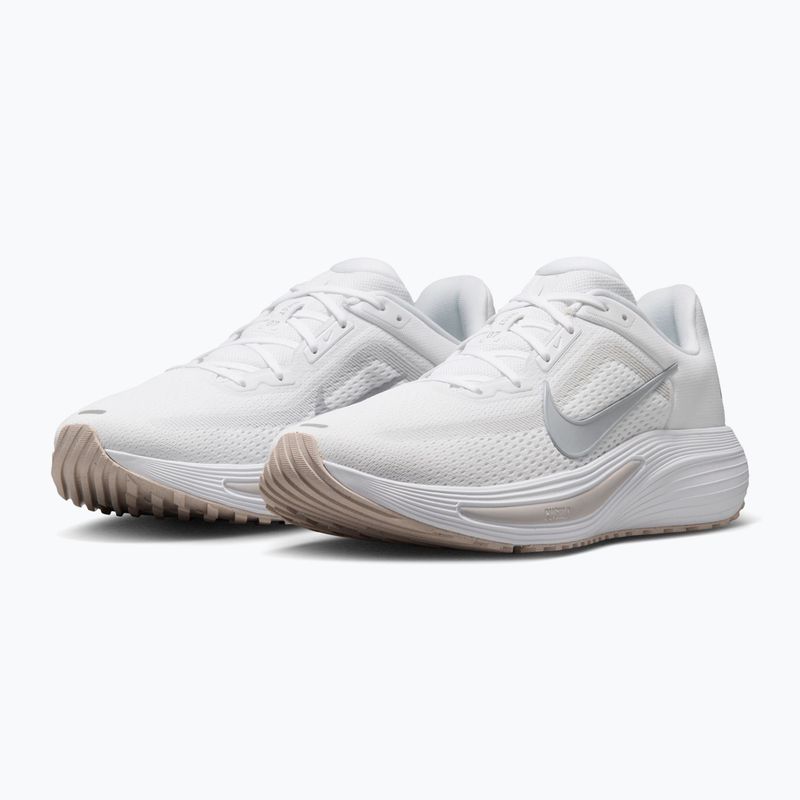 Pánske bežecké topánky Nike Quest 7 white/vast grey/vast grey/wolf grey 3
