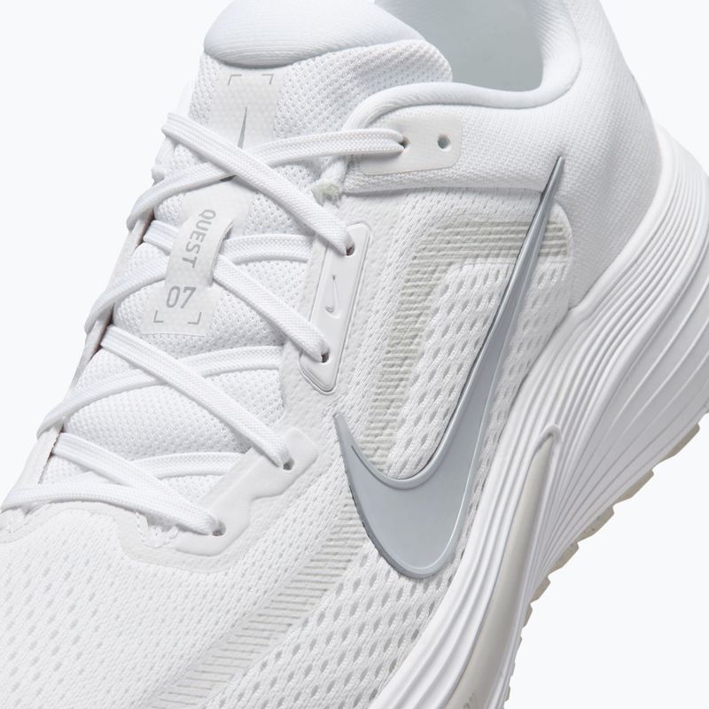 Pánske bežecké topánky Nike Quest 7 white/vast grey/vast grey/wolf grey 7