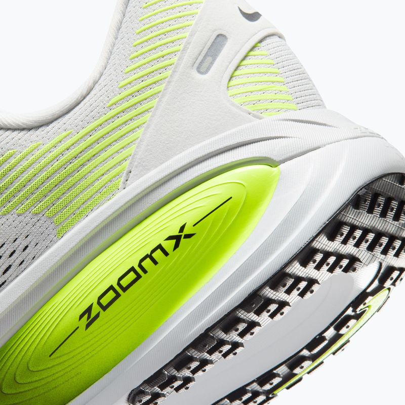 Pánske bežecké topánky Nike Vomero 18 photon dust/volt/black 8