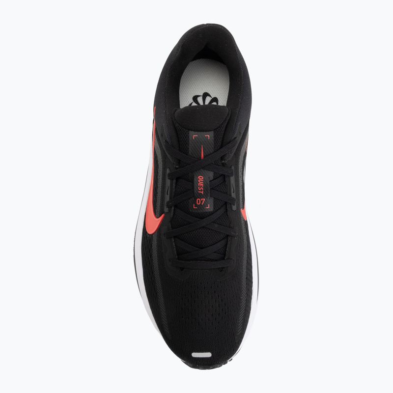 Pánske bežecké topánky Nike Quest 7 black/white/anthracite/red orbit 5
