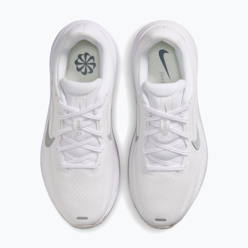 Dámske bežecké topánky Nike Quest 7 white/vast grey/vast grey/wolf grey 5