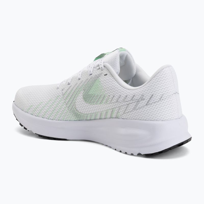 Dámske bežecké topánky Nike Run Defy white/cucumber calm/black/illusion green 3