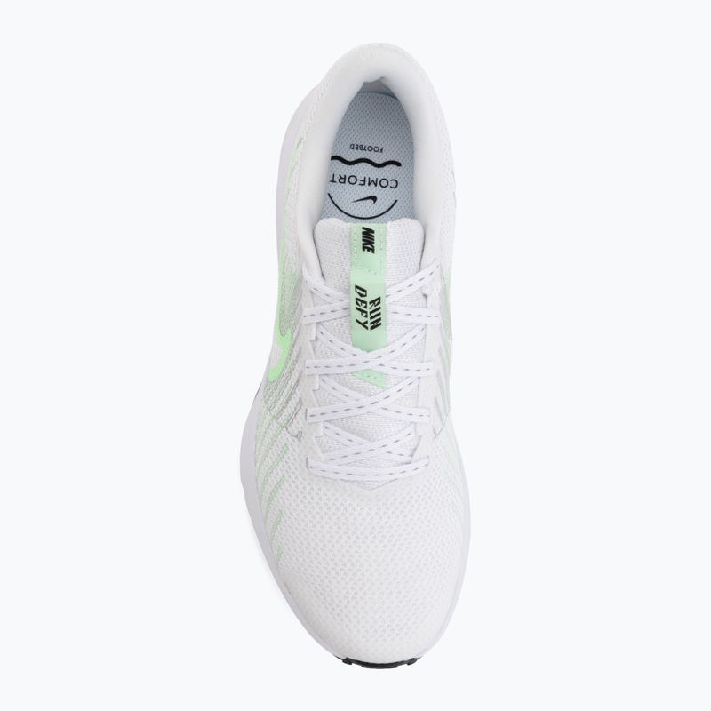 Dámske bežecké topánky Nike Run Defy white/cucumber calm/black/illusion green 5