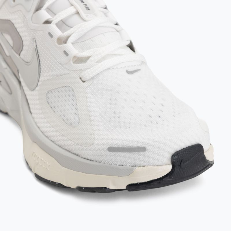 Dámske bežecké topánky Nike Structure Plus summit white/photon dust/metallic silver 7